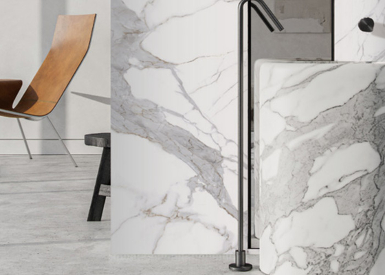 Elegante y resistente a los arañazos azulejos de suelo de porcelana blanca acabado pulido para espacios de vida con estilo