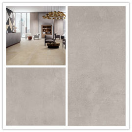 La baldosa cerámica 600*600 milímetro del cuarto de baño moderno bate la resistencia beige del desgaste del color