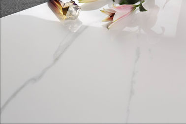 Baldosas de mármol blancas elegantes de la teja los 60*120cm/cuarto de baño de la porcelana