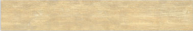 La porcelana beige del color de la mirada de madera natural teja el suelo 48
