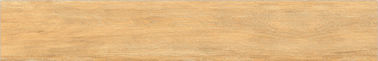 Tejas que suelan de madera de cerámica rústicas de la mirada de la teja de madera de la porcelana para el color amarillento de la sala de estar