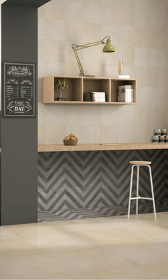 600*600m m Matt Surface Porcelain Tile, diseño italiano no deslizan la baldosa para el balcón